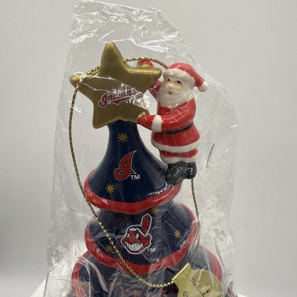 Danbury Mint Cleveland Indians 2010 Christmas Tree ornament With Box - Picture 7 of 8